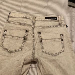 Rock & Republic skinny jeans size 8m Womens